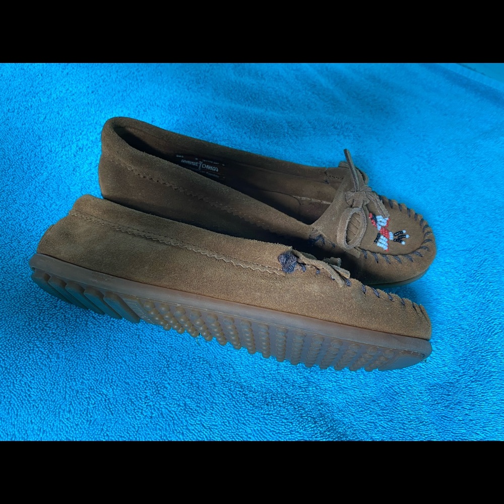 BRAND NEW MOCCASINS